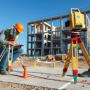 Wytyczenie fundamentów przez geodetę: kluczowe momenty, metody i najczęstsze błędy do uniknięcia